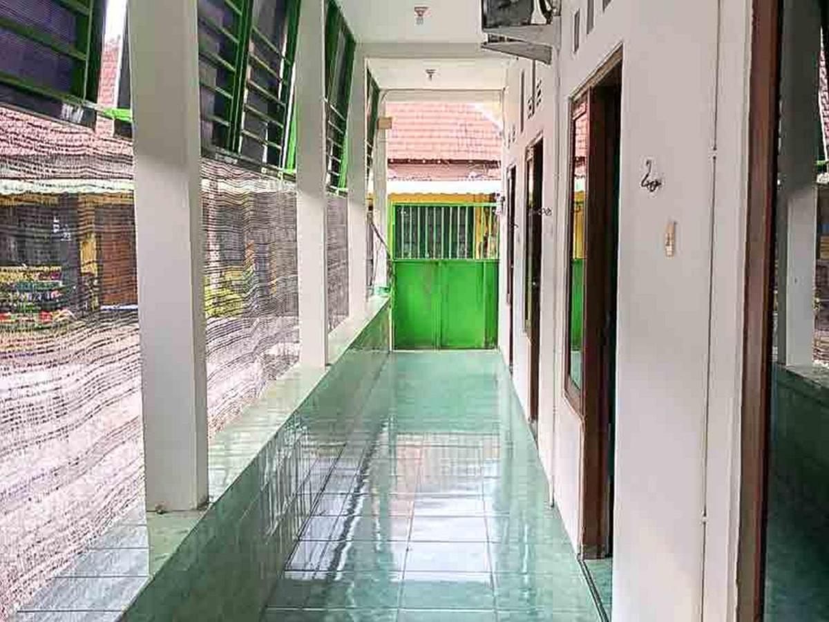 Griya Fadamas Syariah Near Taman Hijau Demangan 2*